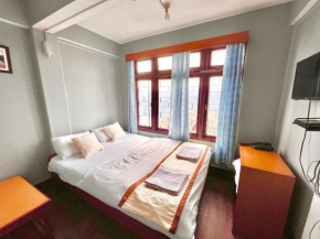 Hotel Red Rose